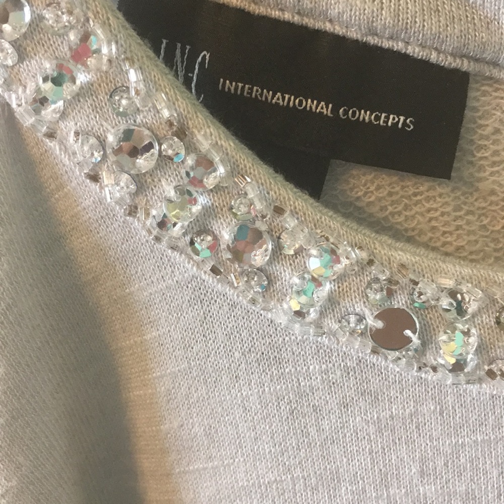 🔥INC COLD SHOULDER TOP - Picture 3 of 5